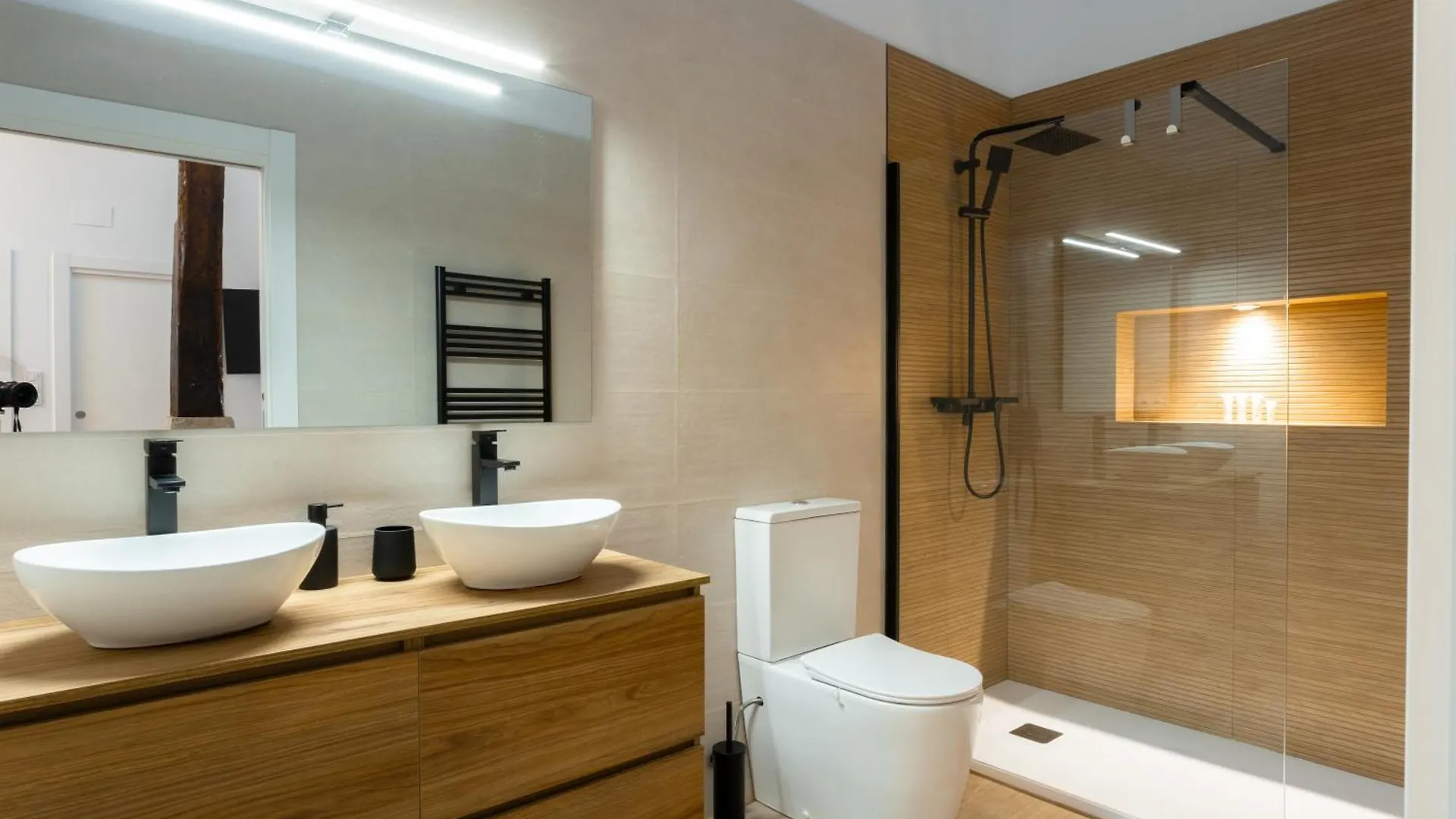 Homely Rooms II Santander Spanien